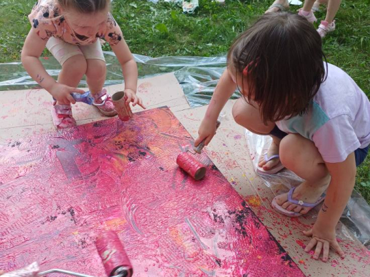 Atreklub s Hankou a Nikol 2025